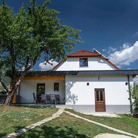 Ferienwohnung House Hiperbola & Outdoor Activities Bovec Exterior foto