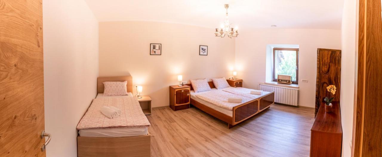 Ferienwohnung House Hiperbola & Outdoor Activities Bovec Exterior foto