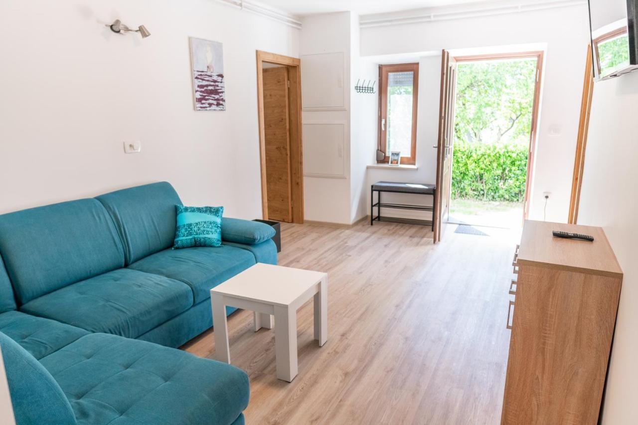 Ferienwohnung House Hiperbola & Outdoor Activities Bovec Exterior foto